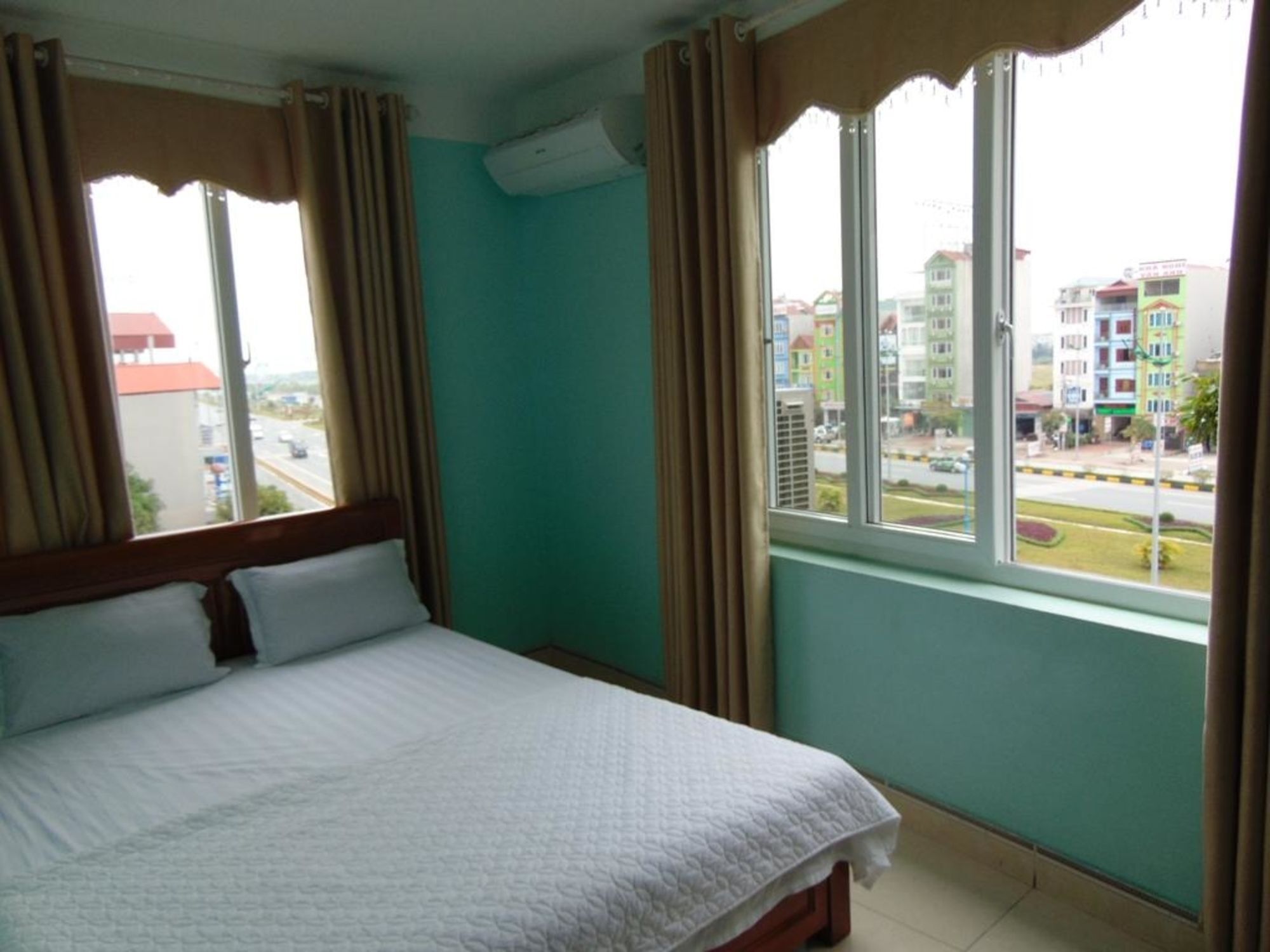 Noi Bai Golden Hotel Exterior photo